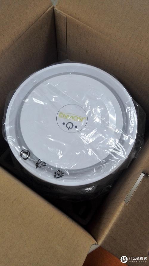 小巧桌面款低耗易携带外观精致滤网可清洁使用一年半节省耗材费用